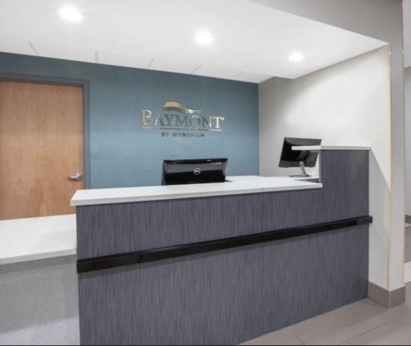 Hotel Baymont By Wyndham Grand Rapids Near Downtown à Wyoming Extérieur photo