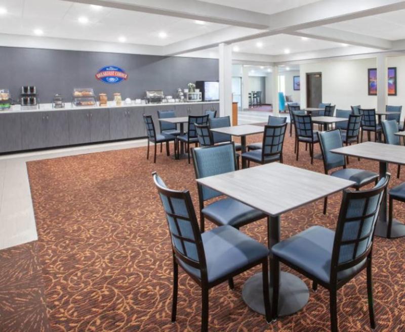 Hotel Baymont By Wyndham Grand Rapids Near Downtown à Wyoming Extérieur photo